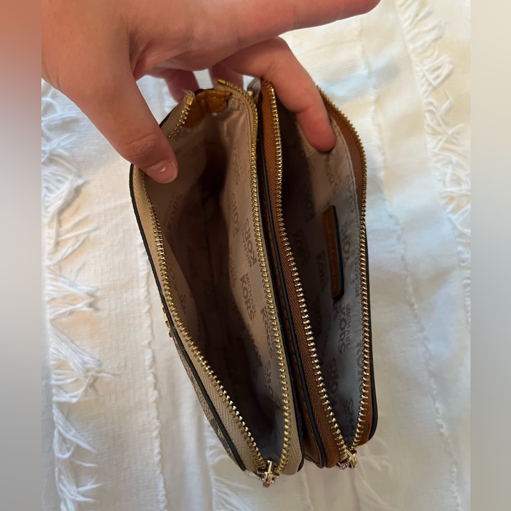 Michael Kors Wristlet - Picture 4 of 4